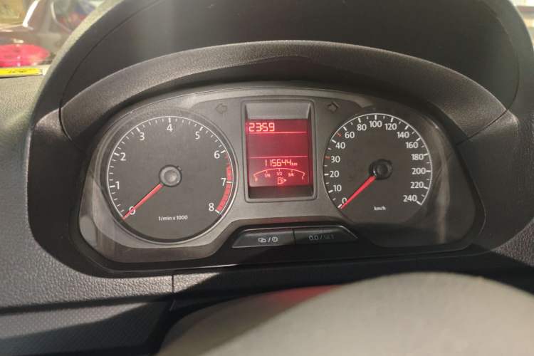 Used Volkswagen Jetta 2015 Value Edition 1.6L Manual Fashionable Style