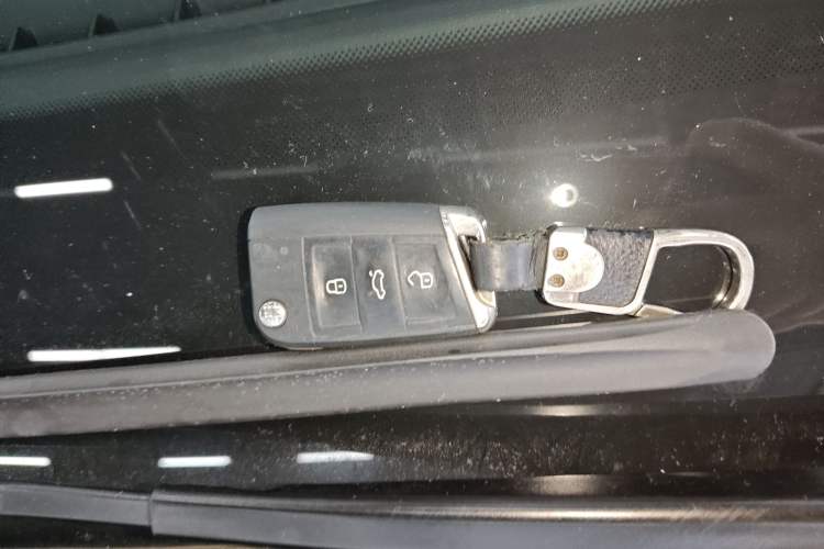 Used Volkswagen Tharu 2021 280TSI Two-Wheel Drive Comfort Edition