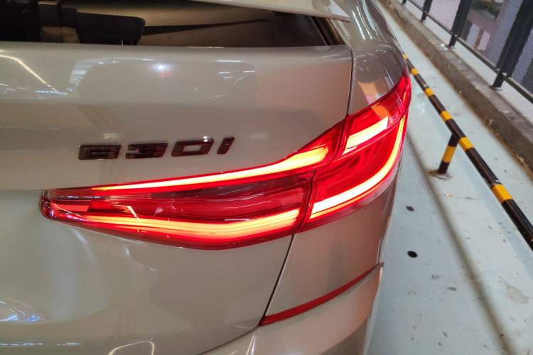 Used BMW 6 Series GT 2021 630i M Sport Grand Touring Edition Right Rear Taillight