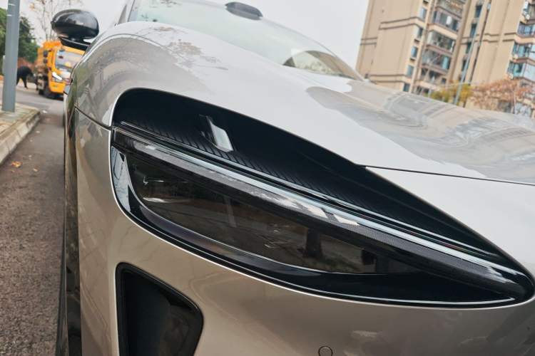 Used Xiaomi Auto YU7 2025 Ultra-Long Range High-Performance All-Wheel-Drive Max Edition
