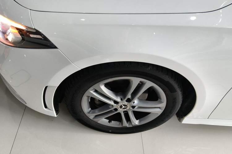 Used Mercedes-Benz A-Class 2022 A 180 L Sport Sedan Left Front Wheel Hub