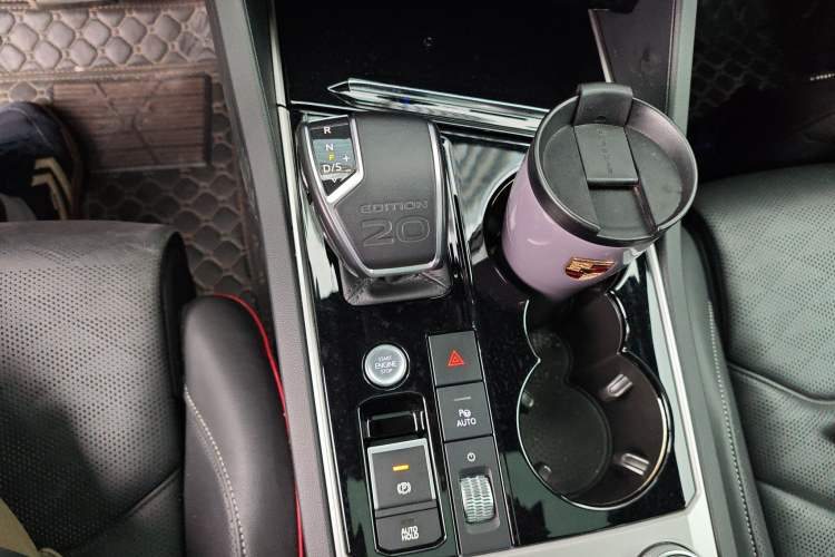 Used Volkswagen Touareg 2022 3.0 TSI Prestige 20th Anniversary Special Edition
