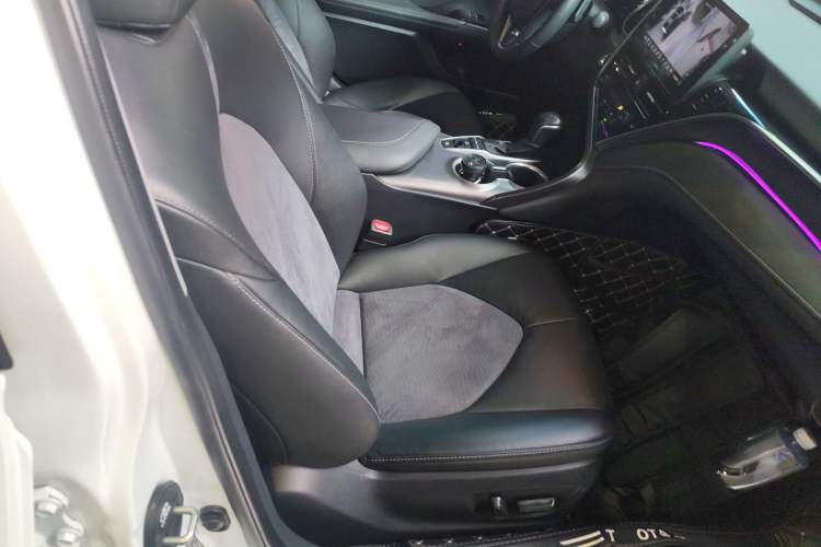 Used Toyota Camry 2021 2.0S FENGSHANG Edition Right Front Seat