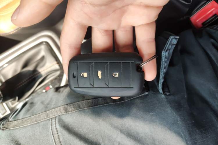 Used CHANGAN Eado 2016 1.6L GDI Automatic JingShang Model Vehicle Key