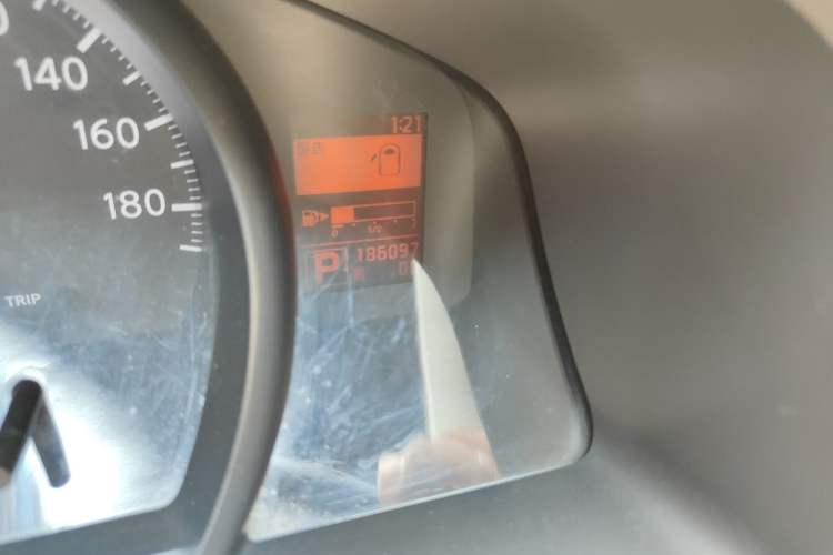 Used Nissan NV200 2016 1.6L CVT Deluxe Model Odometer Close Up