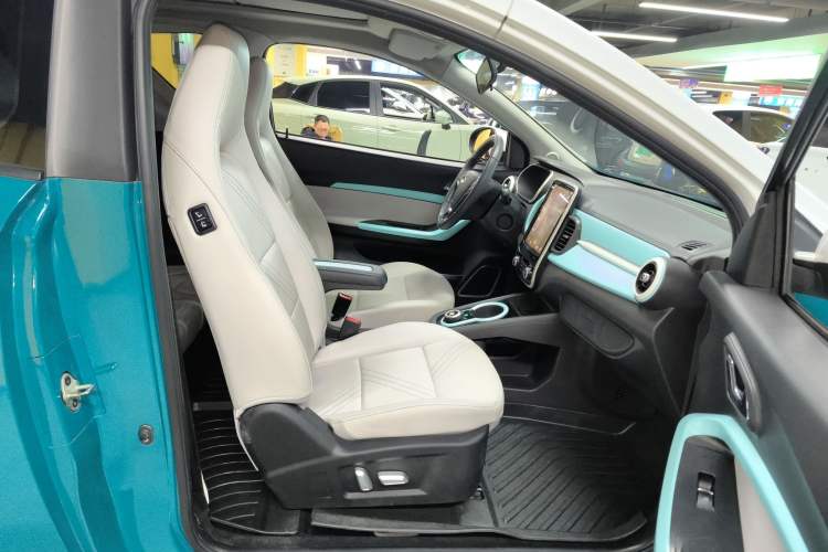 Used Chery QQ Little Ant 2021 200 000 Yuan "Ant Fan" Edition Energized Version NMC Lithium Battery 301 km