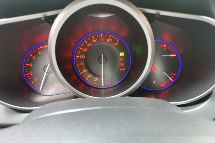 Used Mazda CX-7 2014 2.5L 2WD Premium Edition Instrument Cluster