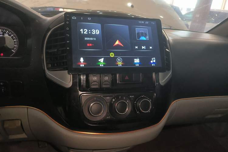 Used FORTHING Lingzhi 2018 M3 1.6L 7-Seater Comfort Model