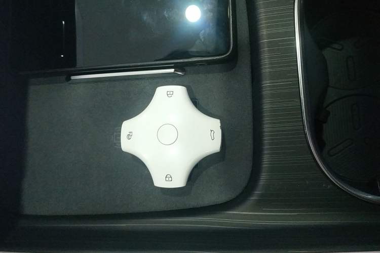 Used Dongfeng eπ eπ007 2025 Model Pure-Electric 565 All-Wheel-Drive Max Leading Edition