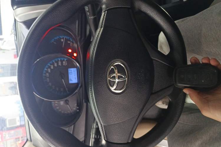 Used Toyota YARiS L Zhi Xiang 2017 1.5E CVT Dynamic Edition Vehicle Key