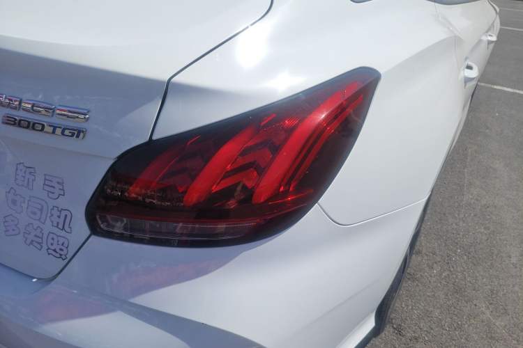 Used MG 5 2021 300TGI DCT Elegant Luxury Edition
