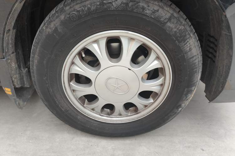 Used JAC Refine M4 2021 2.0L Manual Comfort Edition