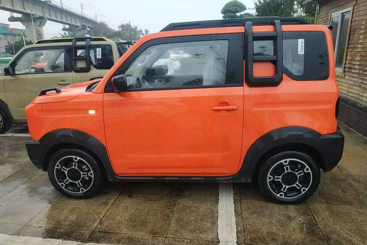 Used Geely Galaxy Panda 2025 210km Panda Rider Exterior 3