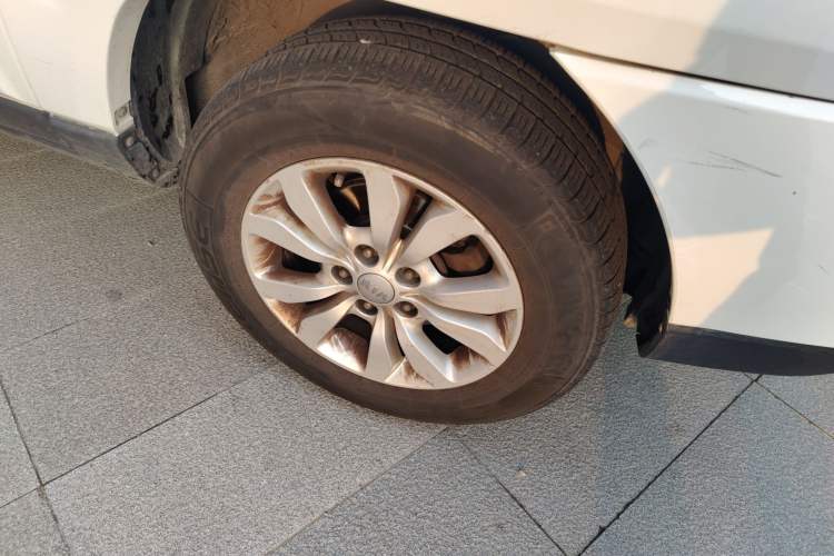 Used Kia Sportage 2013 2.0L Automatic Two-Wheel Drive GL Trim
