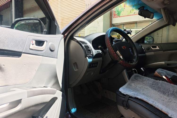 Used Geely Auto Classic Emgrand 2013 Sedan 1.5L Manual Entry-Level Model
