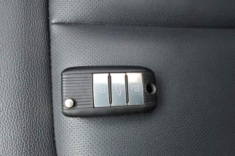 Used Roewe i6 2020 PLUS 1.6L CVT 4G Connected Glory Flagship Edition
