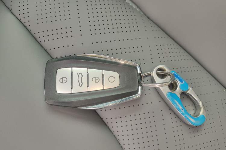 Used Geely Auto Emgrand X7 Sport 2026 Model 1.5TD Wonderful Interior 1