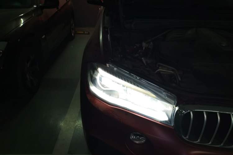 Used BMW X6 2015 xDrive50i M Sport model