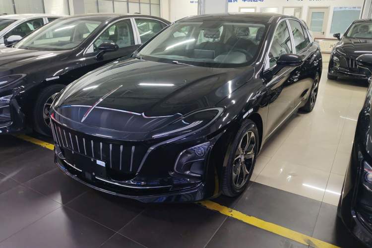 Used Hongqi E-QM5 2023 Revised Version Basic Travel Edition