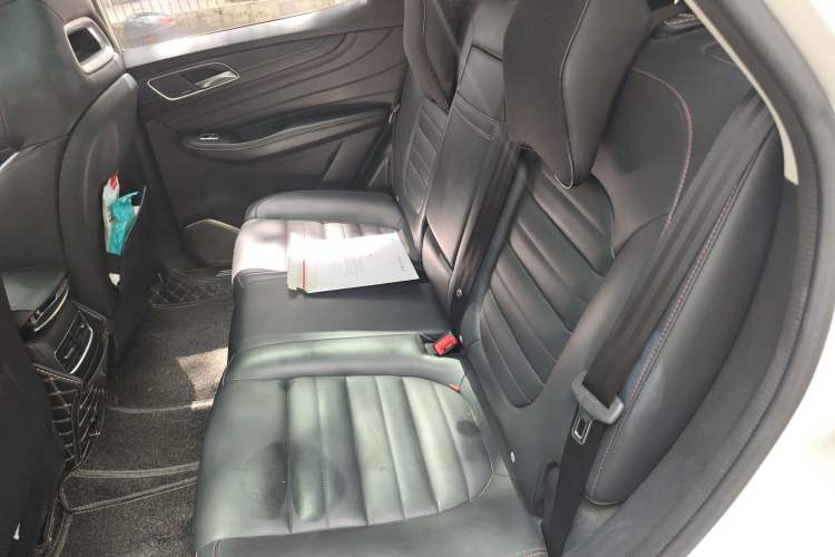 Used MG HS 2019 30T Automatic 2WD Trophy Supreme Edition China VI Standard
