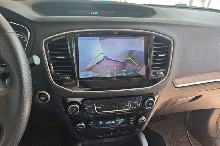 Used Geely Auto Vision X6 2016 1.8L Manual Luxury Model