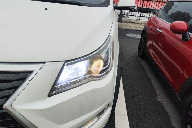 Used BAIC Weiwang M60 2017 1.5T CVT Diamond Edition
