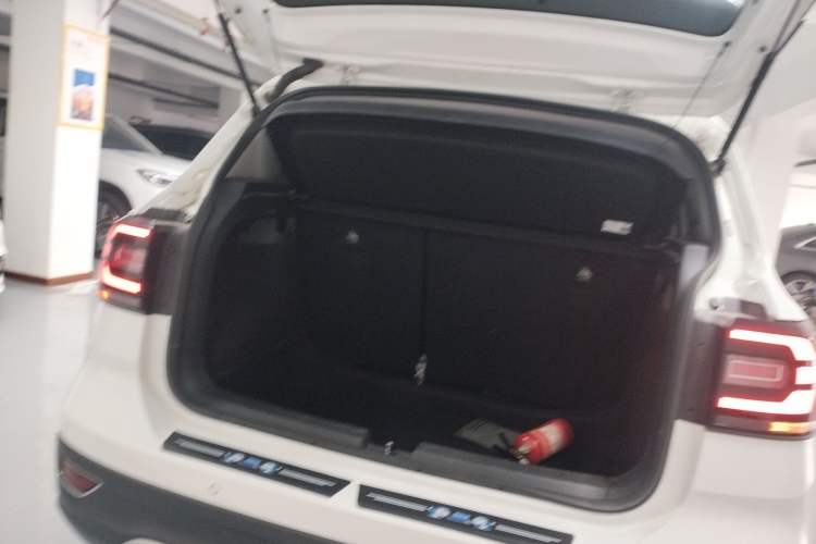 Used Volkswagen Tacqua 2021 1.5L Automatic Yue Zhi Lian Edition Trunk