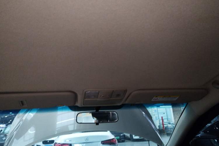 Used Kia K2 2015 Sedan 1.4L Automatic GLS
