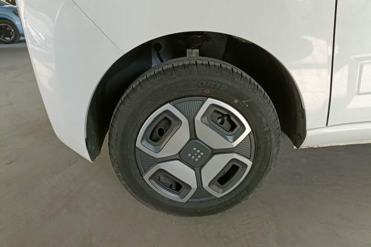 Used Dongfeng Fengon MINIEV 2022 Candy Edition Lightly Sweeted Left Front Wheel Hub