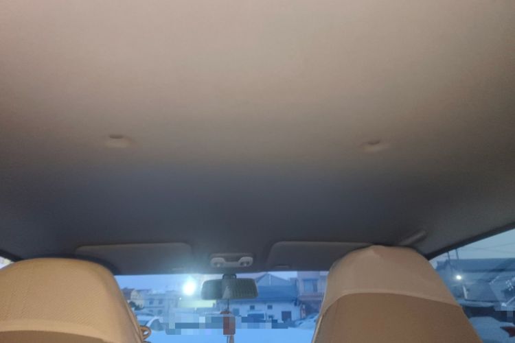 Used Chery QQ Ice Cream 2024 Edition Youth Version 205km Sundae Headliner