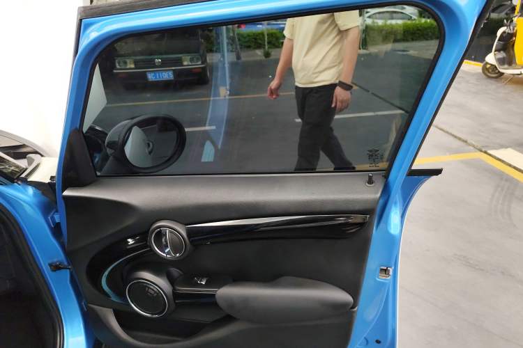 Used MINI MINI 2015 2.0T COOPER S Five-Door Edition