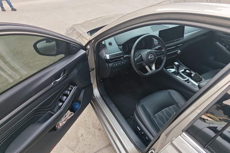 Used Nissan Teana 2022 2.0L XL-Upr Enjoyment Edition
