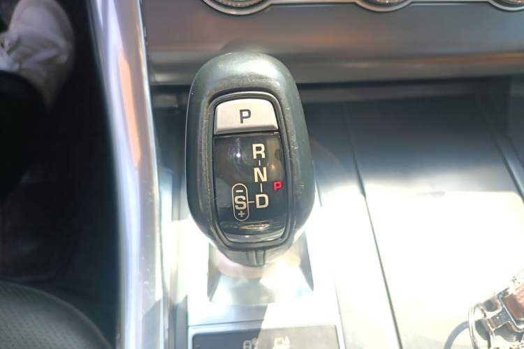 Used Land Rover Range Sport 2016 3.0 SDV6 HSE
