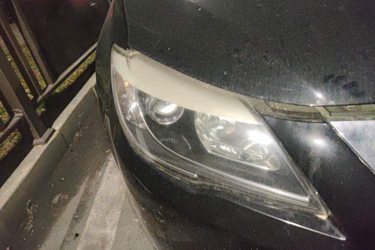 Used BYD G6 2012 2.0L Manual Luxury Version
