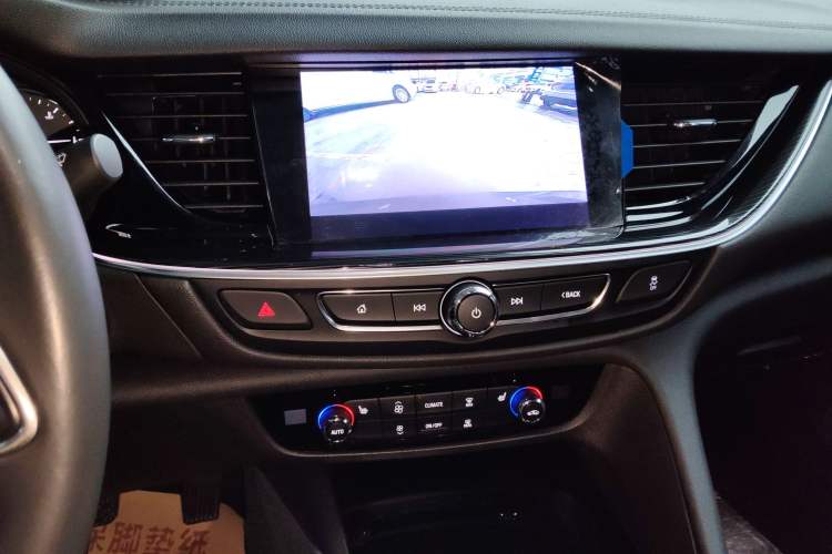 Used Buick Regal 2020 552T Luxury Version