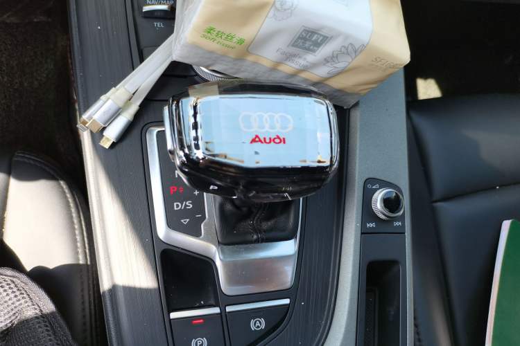 Used Audi A4L 2018 30th Anniversary Edition 40 TFSI Trendy Model
