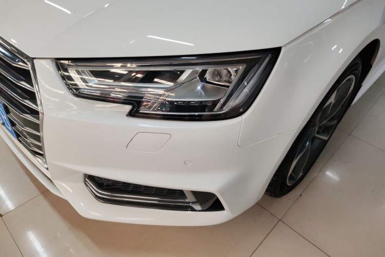 Used Audi A4L 2019 40 TFSI Ambition China VI