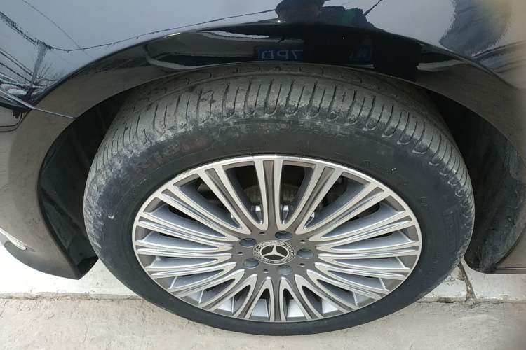 Used Mercedes-Benz E-Class 2021 Facelift E 300 L Stylish Edition