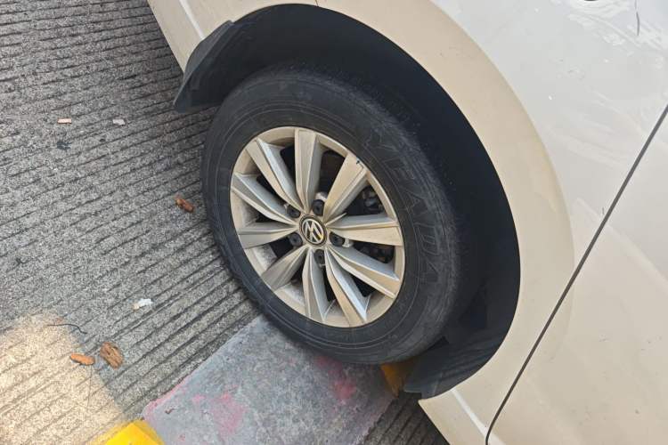 Used Volkswagen Lavida 2018 1.5L Automatic Fashion Edition China V Standard Exterior 5