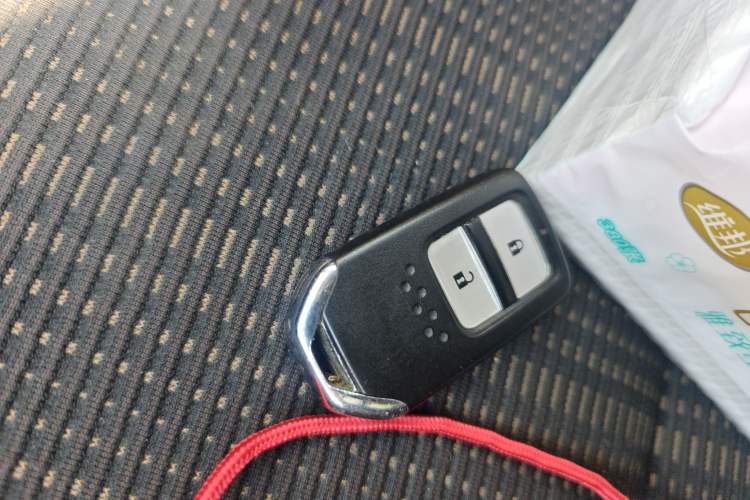 Used Honda Vezel 2015 1.8L CVT 2WD Luxury Model
