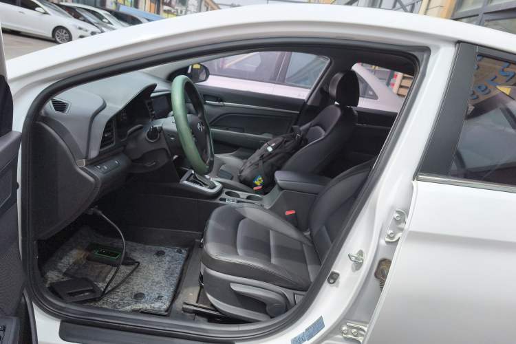 Used Hyundai Elantra (6th Generation / Lingdong) 2020 1.5L CVT Smart & Stylish – Elite Version
