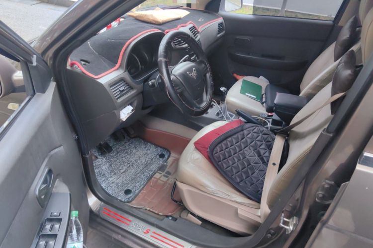 Used Wuling Hongguang 2014 1.5L S Standard Version