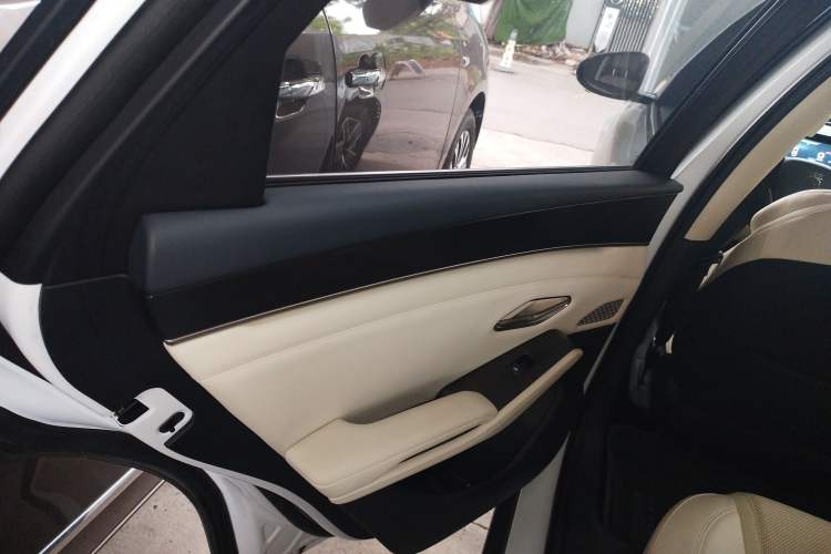 Used BYD Qin L 2024 DM-i 120KM Beyond Model