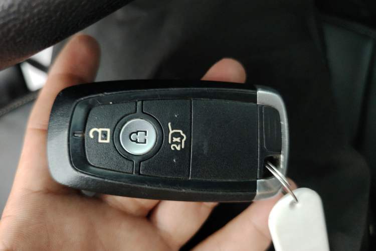 Used Ford Explorer 2020 EcoBoost 285 Four-Wheel Drive Trend Edition 6 Seats
