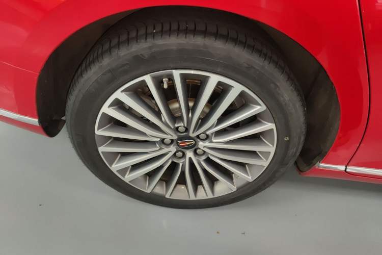 Used Hongqi H9 2022 2.0T Smart Connect Flagship Edition Right Rear Wheel Hub