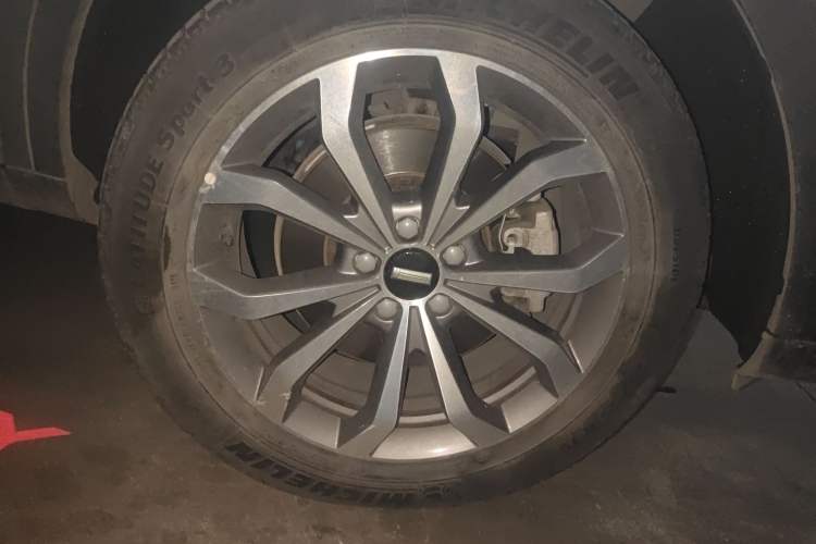 Used Wey VV6 2020 2.0T Two-Wheel Drive Smart Protection+
