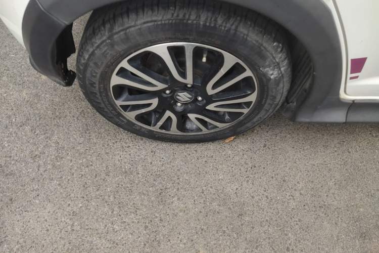 Used Suzuki Swift 2016 1.5L Automatic Fashionable Coolplay Edition