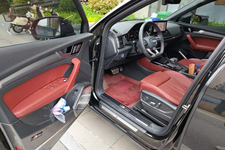 Used Audi Q5L 2024 45 TFSI Luxury Dynamic Model Driver Seat