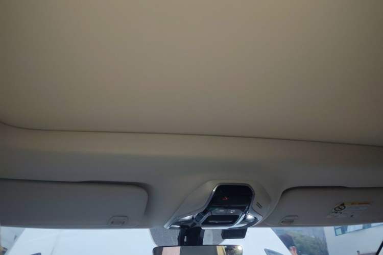 Used Geely Auto icon 2023 1.5TD Chocolate Smoothie Edition
