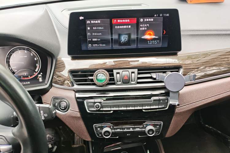 Used BMW X1 2022 Updated xDrive25Li Premium Edition Audio And AC Panel